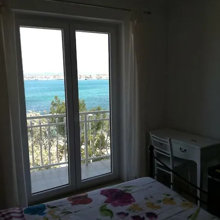 Apartman Klara Murter Zewnętrze zdjęcie